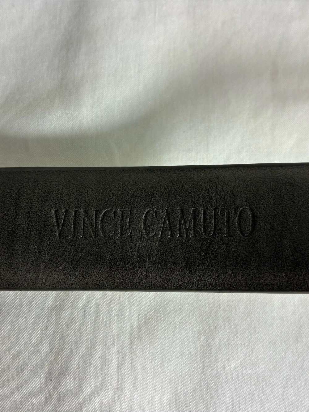 Womens belt Vince Camuto 40” long gray leather silver buckle plus triple ring
